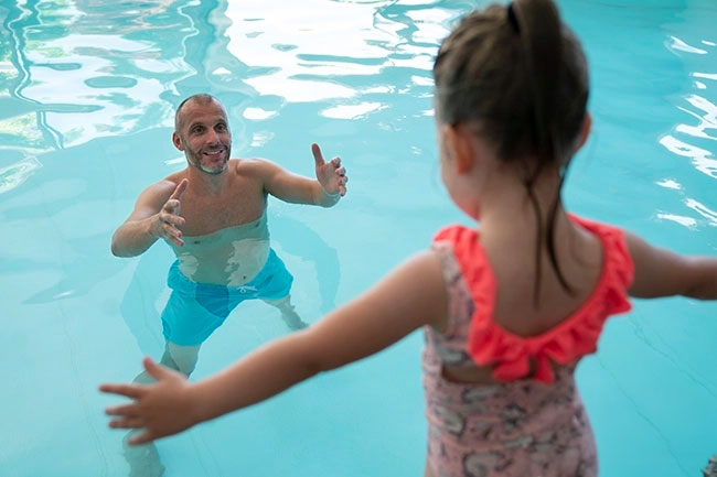 obanoa-piscine-052601