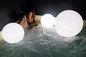 JACUZZI INTÉRIEUR